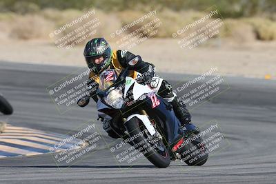 media/Nov-16-2025-Race Pace (Sun) [[8c5fa54630]]/Non Verified Riders (1st 20 Minutes)/2-Turn 10 (1010am)/